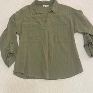 Mine Light Linen Like Fabric with Metallic thread detail. Sage Green. Small